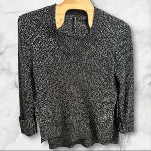 Athleta Women's Wool Blend Over Sized V-neck‎ Sweater medium